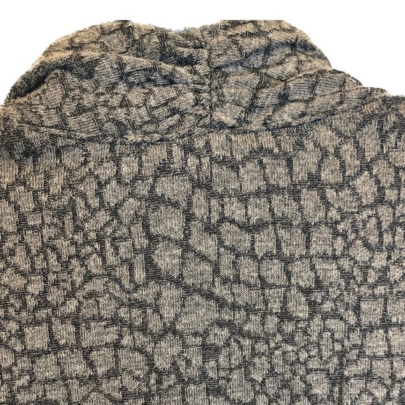 Talbots Gray Animal Print Snakeskin Faux Wrap Sweater Knit Top Size XS - Picture 4 of 6